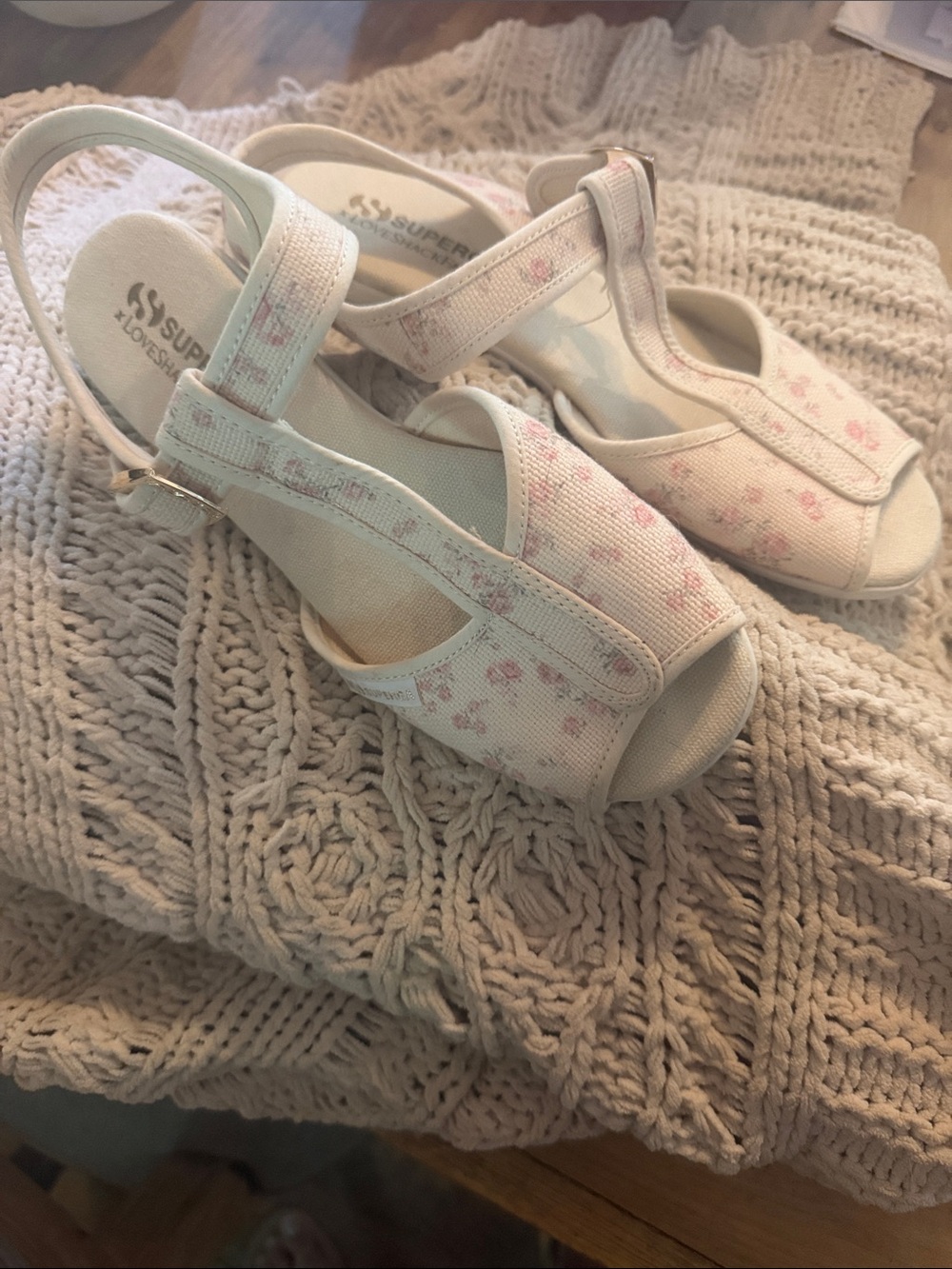 Superga xloveshack fancy Cream Canvas Floral Slingback Sandals with Pink Flowers